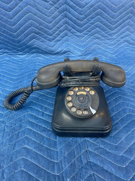 Antik tárcsás bakelit telefon - Magyar posta felirattal