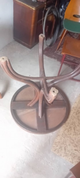 Antik thonet asztal