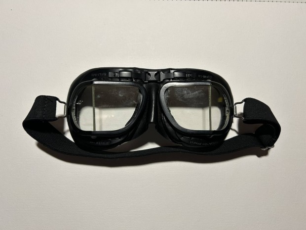 Antikvitás pilóta-, motoros szemüveg