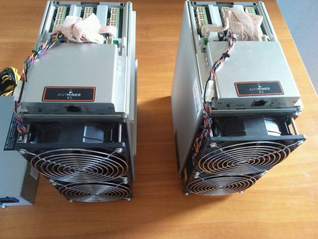 Antminer K5 eladó!