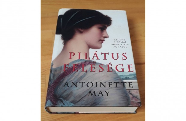 Antoinette May: Piltus felesge