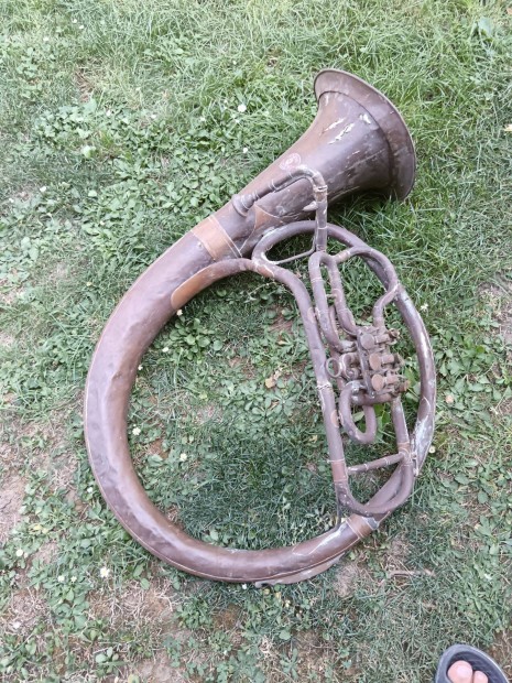 Anton Hller tuba
