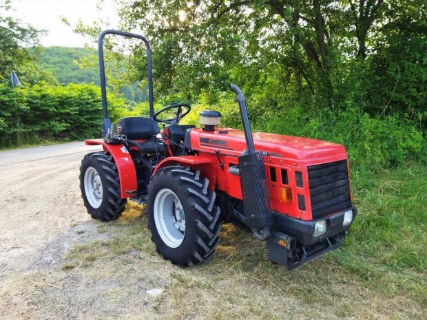 Antonio Carraro Supertigre 5500 4x4 - kis traktor