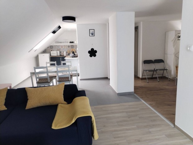 Apartman kiad-Balatonlelle