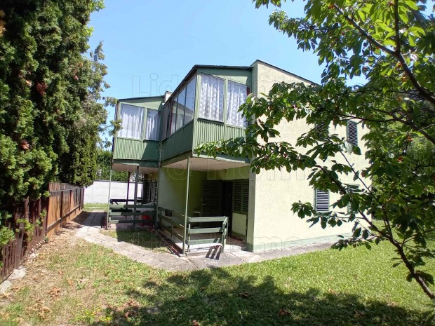 Apartmanház Siófok Aranypartján