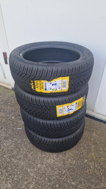 Aplus A701 Téligumi garnitúra Új 195/50 R16 gumiabroncs 4 db!