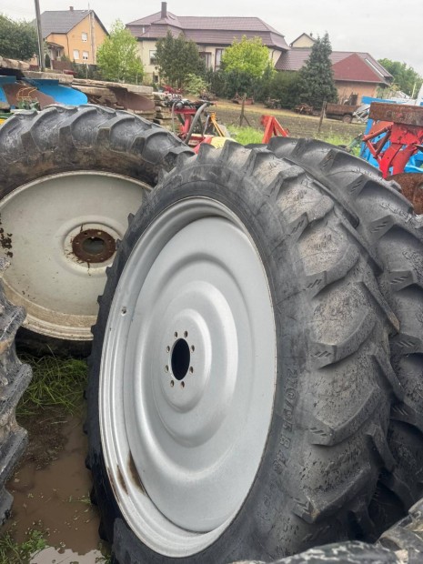Ápolókerék , Művelőkerék garnitúra Deutz ,John Deere , Claas , Fendt,