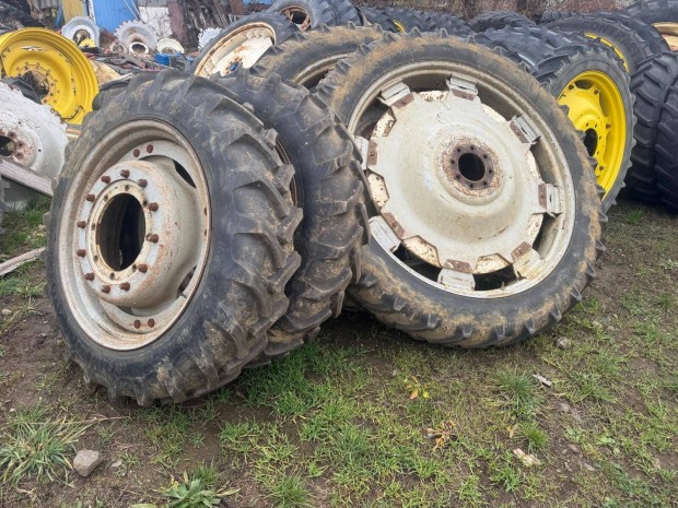 �pol�ker�k , M�vel�ker�k garnit�ra Ferguson , John Deere , New Holland