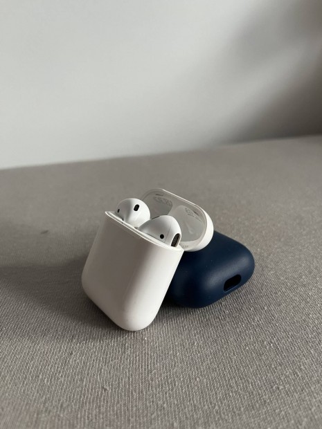 Apple Airpods 2
