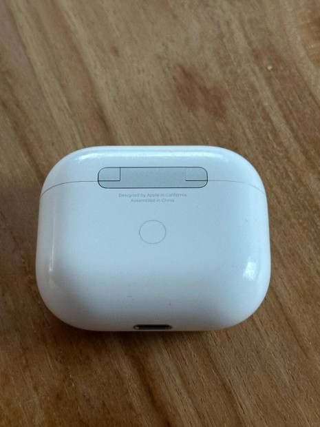 Apple Airpods 3 Töltőtok Hibátlan Eredeti, számlával