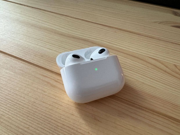 Apple Airpods 3. Gen - Tokkal s dobozval