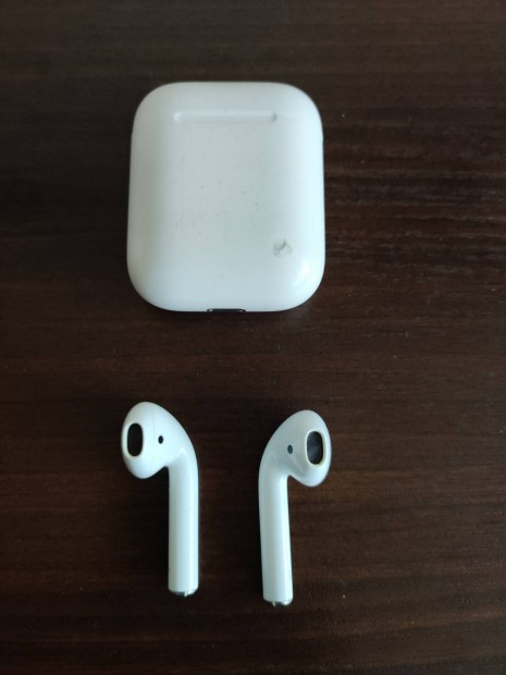 Apple Airpods eltt