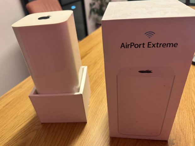 Apple Airport Extreme 1521 router