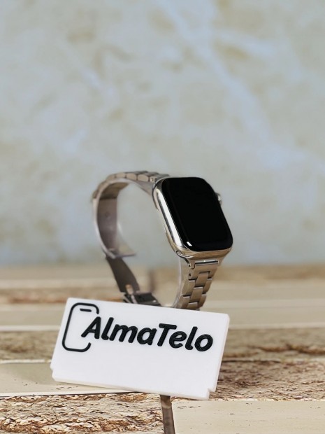 Apple Apple Watch Series 7  Silver ST 100% akku