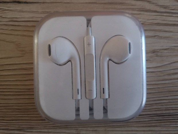 Apple Earpods 3.5 mm Headphone Jack