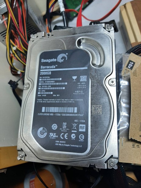 Apple HDD 2000Gb /Seagate Barracuda 2Tb 