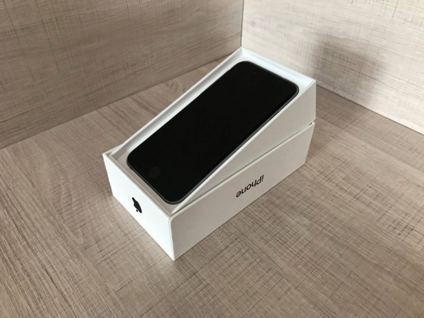 Apple Iphone 6, Space Gray, 32GB, jszer, Ajndkokkal