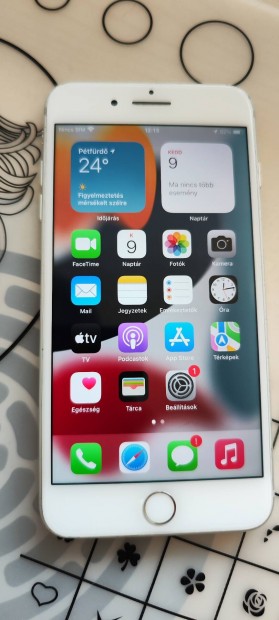 Apple Iphone 7 plus  elad