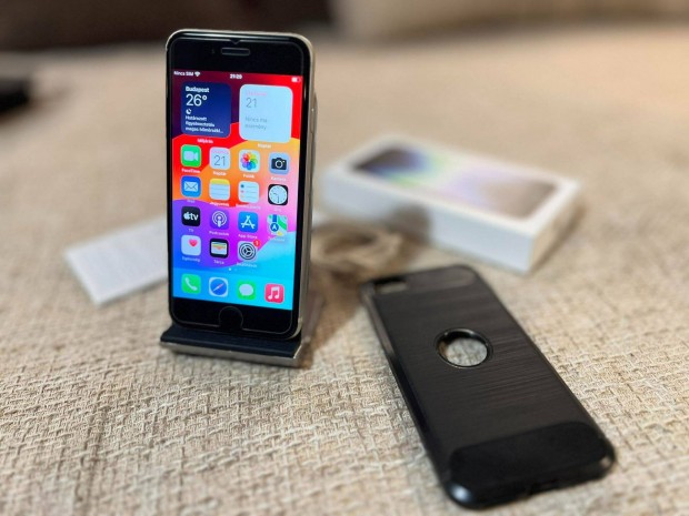Apple Iphone SE 3. Gen. 2022 független mobiltelefon 95%-os akkumulátor