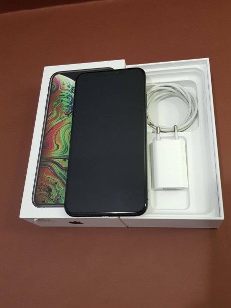 Apple Iphone XS Max 256GB Fekete Krtyafggetlen mobiltelefon elad!