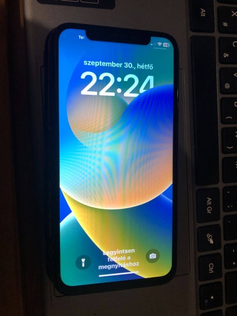 Apple Iphone X 64GB-os okostelefon.j kijelz trtt htlap