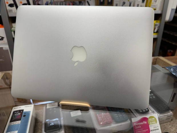 Apple Macbook Air 13" 2012 i5 128GB/4GB Ezst Sznben 3H Garancia