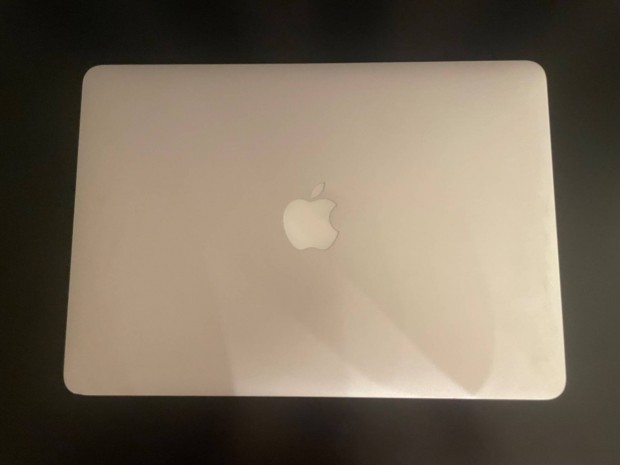 Apple Macbook Air