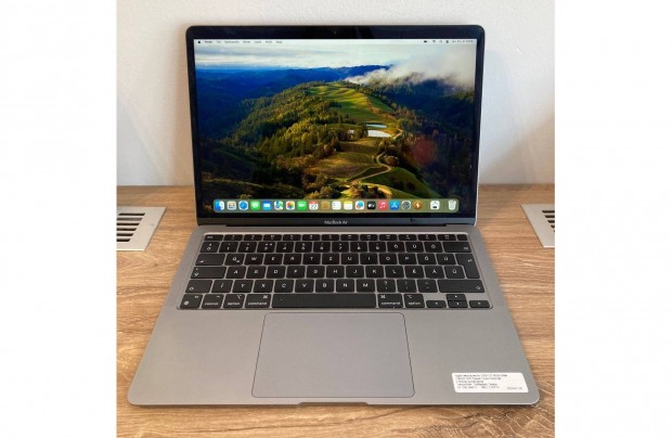 Apple Macbook Air 2020 13" 256GB SSD 8GB RAM Space Gray Hasznlt M1