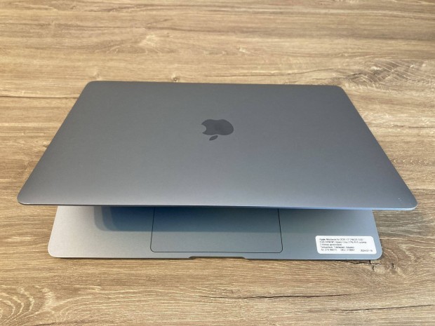 Apple Macbook Air 2020 M1 13" Asztoszrke 8GB 256GB 27% fa szmla