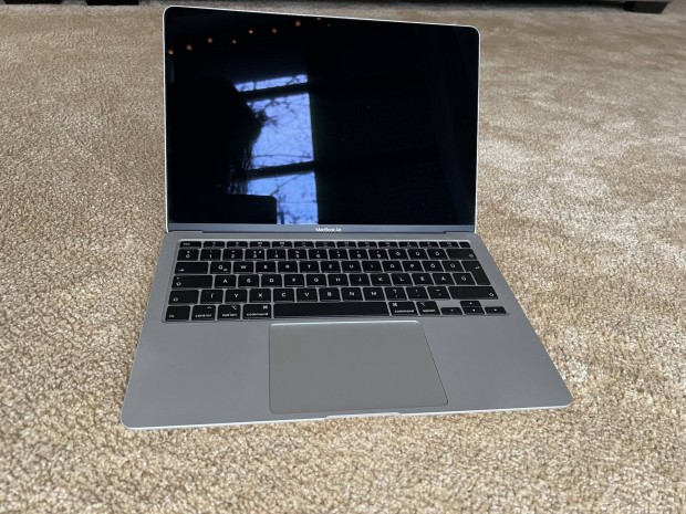 Apple Macbook Air 2020 i5 16gb