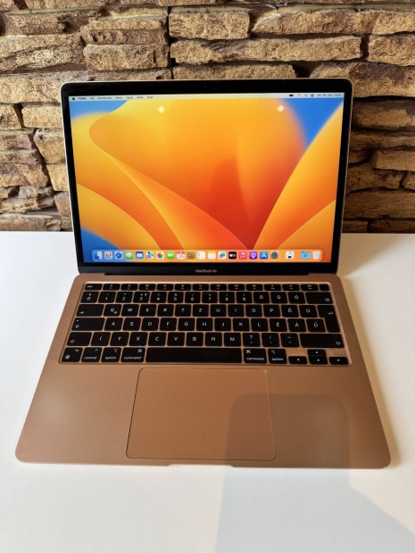 Apple Macbook Air M1 Gold/2020/88%/Magyar