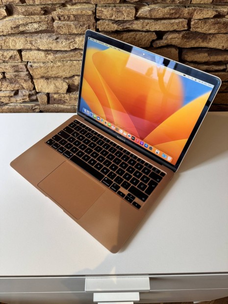 Apple Macbook Air M1 Gold/88%/Magyar