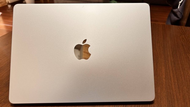 Apple Macbook Air M2 256 GB 13,6" 13,6 zoll