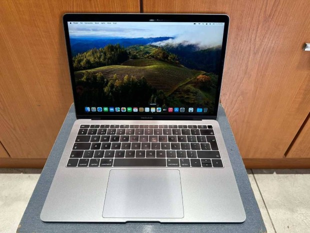 Apple Macbook Air Retina 2018 13" Laptop jszer Gray Garival !