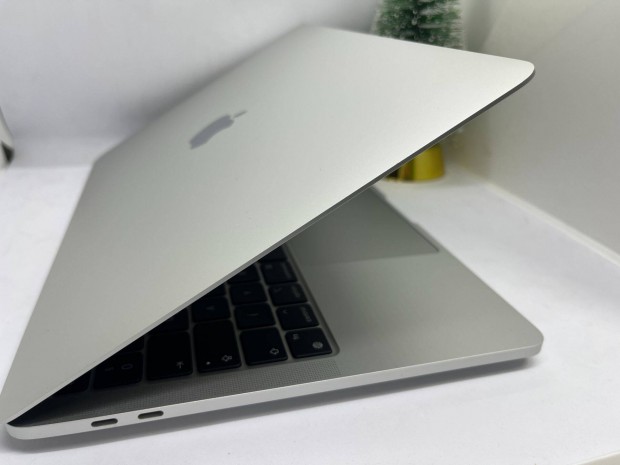 Apple Macbook M1 13" 2020 16GB/256GB Silver, Makultlan , garancival,