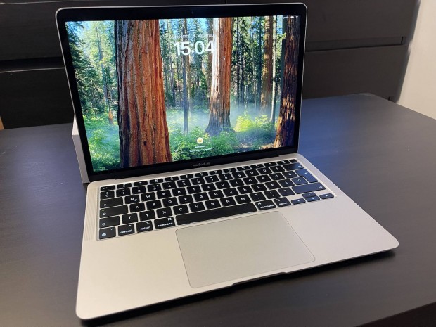 Apple Macbook M1