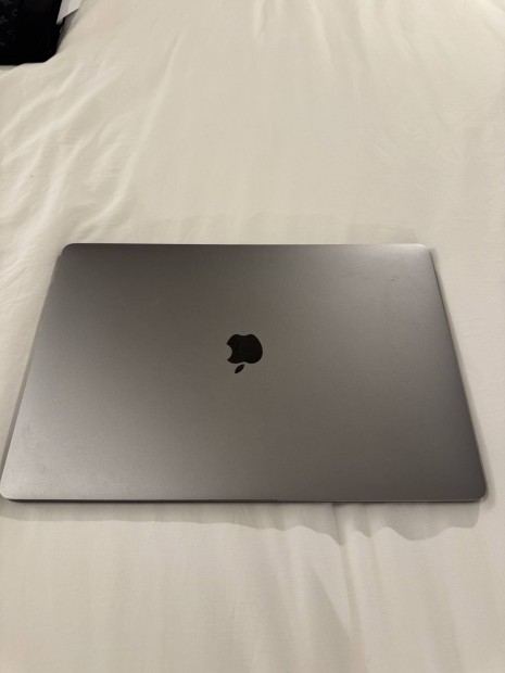 Apple Macbook Pro 16-inch (2020) - Excellent Condition