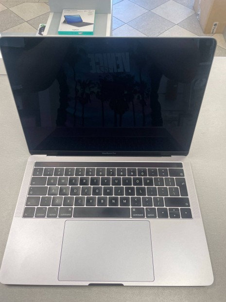 Apple Macbook Pro 2019 13 hvelykes 12 hnap garancia!