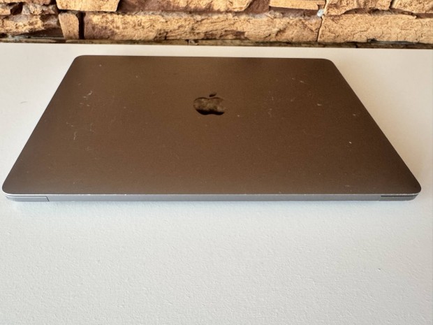 Apple Macbook Pro 2020 16 Gb /512 Gb ssd/space grey