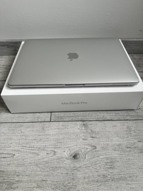 Apple Macbook Pro M1 Silver/magyar/8gb ram/256 Gb ssd