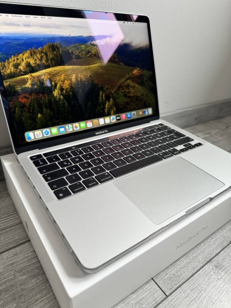 Apple Macbook Pro M1 Silver/magyar/95%