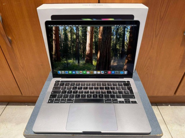 Apple Macbook Pro M1 Touch Bar 13.3" 256GB Laptop Újszerű Garival !
