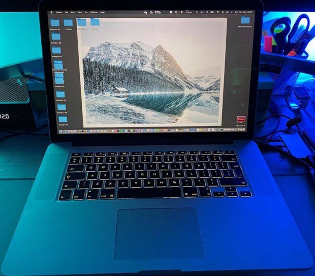Apple Macbook Pro (Retina, 15 collos, 1 TB Apple SSD, 2013. vvgi)