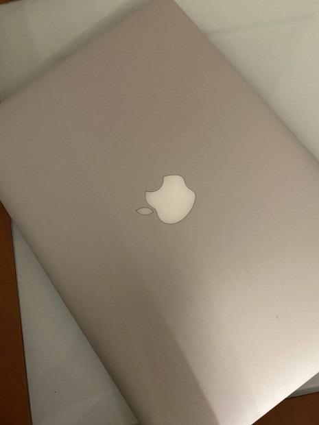 Apple Macbook 