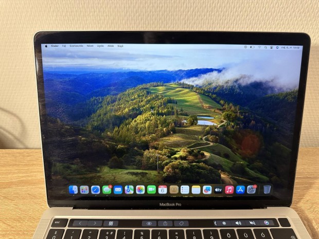 Apple Macbook pro Garancis!