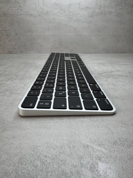 Apple Magic Keyboard 3. generci Black Touch ID + szmbillentyzet