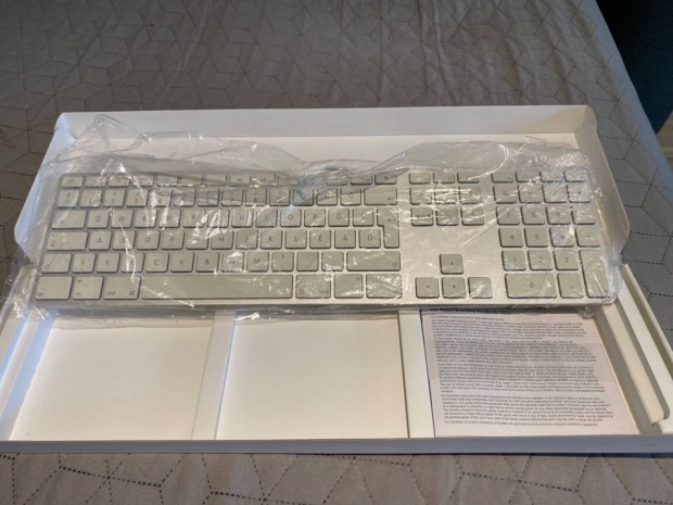 Apple Magic Keyboard ( usb ) Magyar kiosztssal