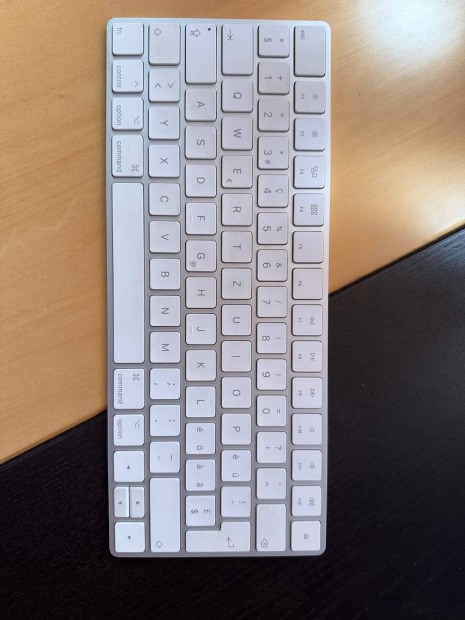 Apple Magic Keyboard magyar wireless