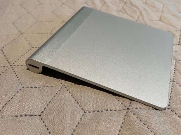 Apple Magic Trackpad 1- gen