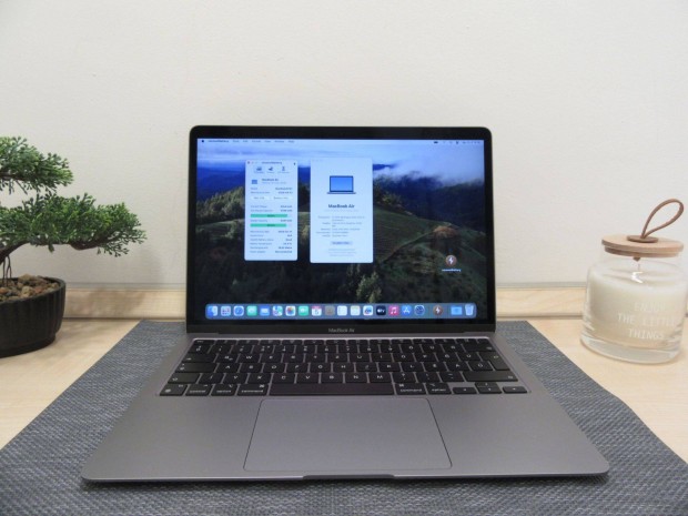 Apple Retina Macbook Air 13 - 2020 - Hasznlt, megkmlt